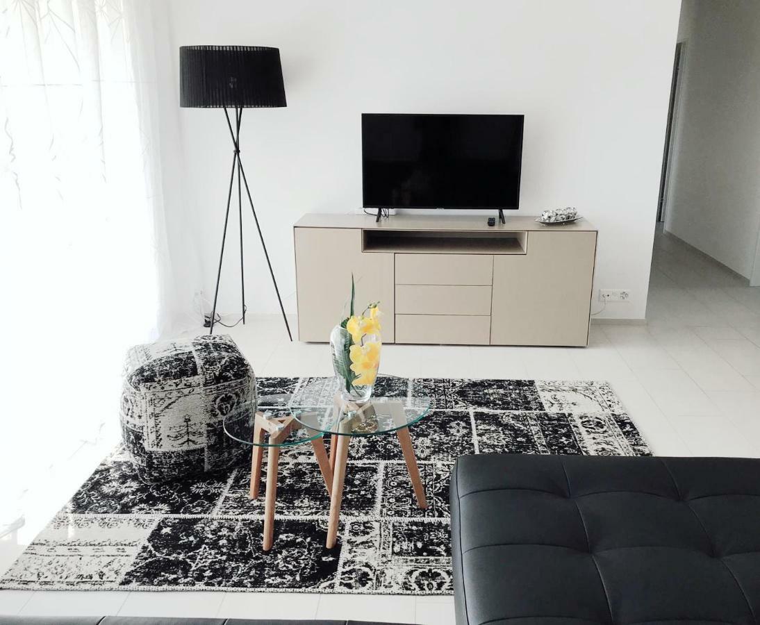 Easy-Living Apartments Dietwil Luaran gambar
